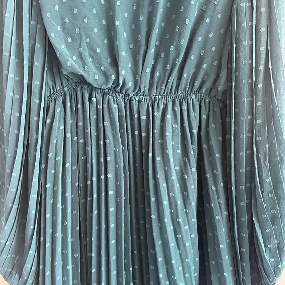 ASOS DESIGN Teal Pleated Textured Chiffon Maxi Dress Size 6 - Picture 9 of 15